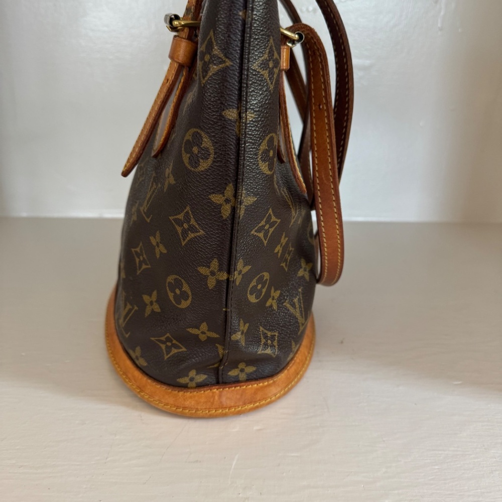 Vintage Louis Vuitton Monogram Petit Bucket 23 Bag - Picture 7 of 16